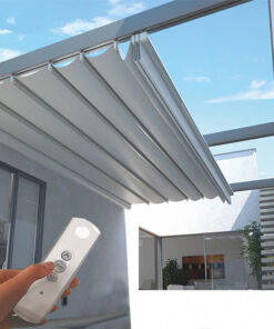Bạt mái xếp điều khiển
